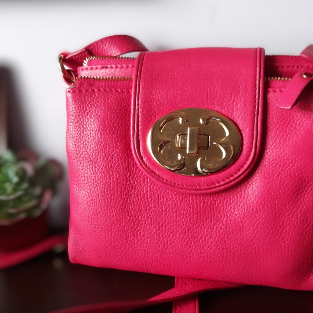 Emma Fox Crossbody Bag